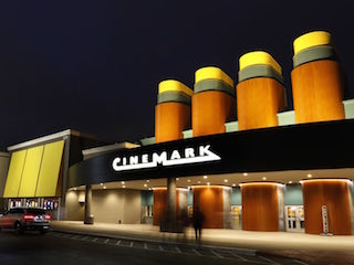 Cinemark Holdings, one of the world’s largest movie exhibitors, operating more than 6,000 screens, has signed a 10-year deal with Cinionic to upgrade the chain with Barco Series 4 laser projectors and integrated Barco Alchemy media servers.