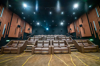 nown as Wuxi Big World Cineplex, the multiscreen cinema is conveniently located in the city’s downtown area and is known for its luxuriously furnished auditoriums and plush seats. It is equipped with 10 screens, out of which nine are powered by Christie’s RGB pure laser projection systems including the CP2320-RGB, CP2315-RGB, and the China-specific CP2310-RGB/c.