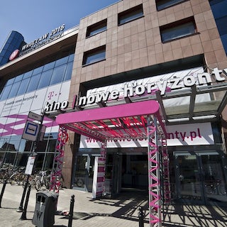 The Polish technology company PayEye is celebrating one year of market presence and to mark the occasion has added Nowe Horyzonty Cinema in Wroclaw as a partner.